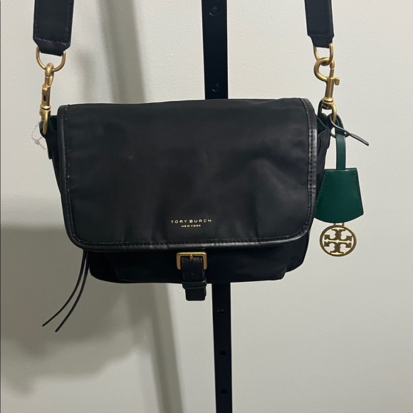 Tory Burch Handbags - Tory Burch Black Nylon Crossbody with Gold Hardware 58044 Perry purse bag